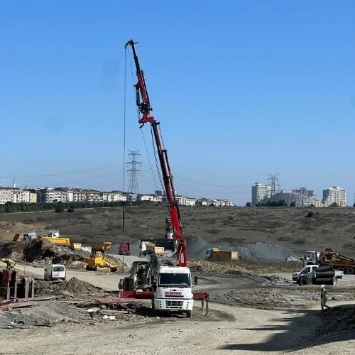 En Yakın Vinç Kiralama vinç filosu ve saha ekibi